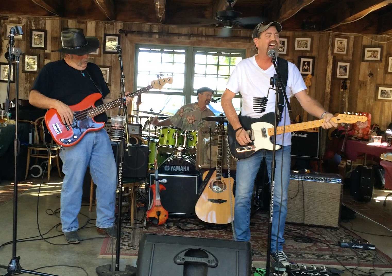 Truckers live at Vincent Hill